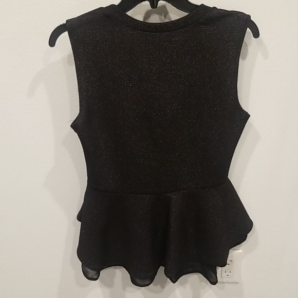 Top - Picture 2 of 2